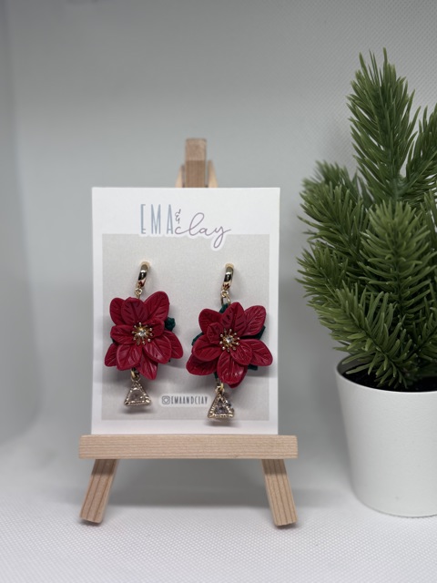 Festive poinsettia